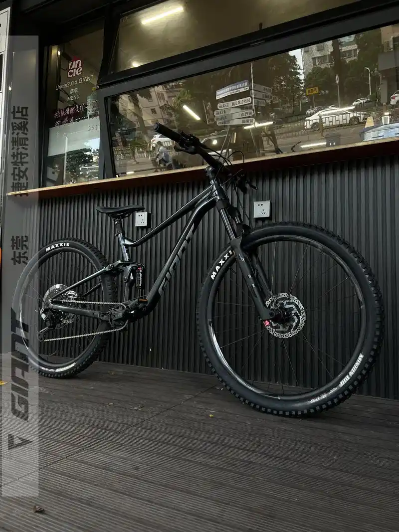 皇冠登山車4系列出租